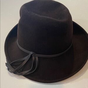 Stylish Dark Brown Wool Fedora Hat Vintage 1970s